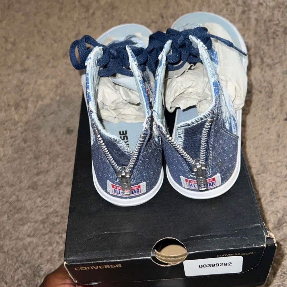 Converse